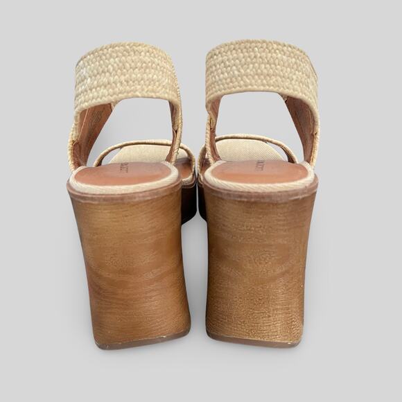 Lucky Brand Delukah Wedges - Picture 7 of 7